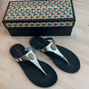 ⭐️ Kurt Geiger London, the Maddison Metallic T-Bar Thong Sandals - size 7.5